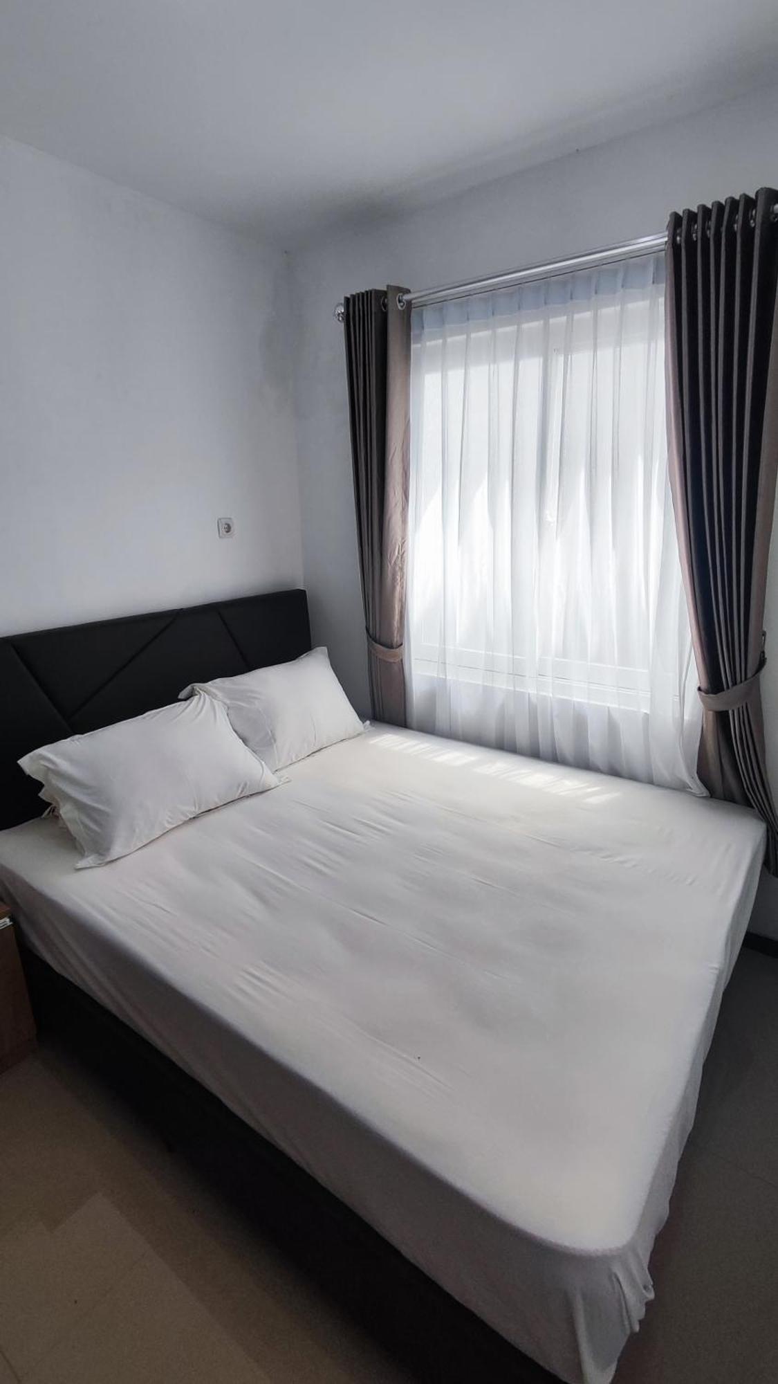 Villa Royal Arois Syariah Dekat Jatim Park 3 Tlekung Ngoại thất bức ảnh